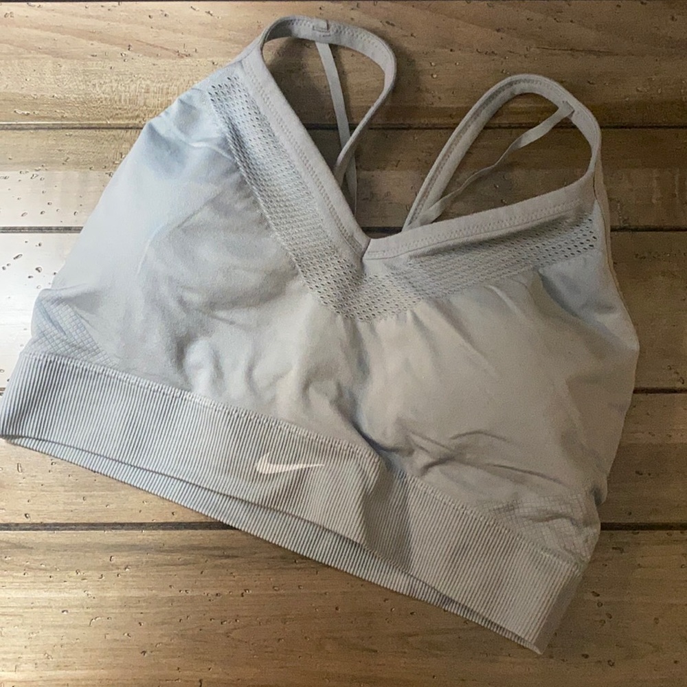 XL Nike Sports Bra! ❤️